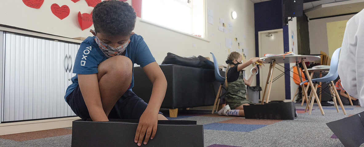 Young Bubble Up participants in Claremont make a camera obscura during summer 2020
